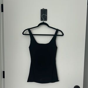 Lululemon Athletica Black Fitted Sleeveless Tank Top